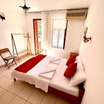 Homestay Salina *