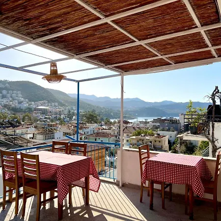 Gazde/Camere de închiriat Salina *